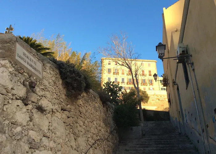 Old Castle S. Croce
